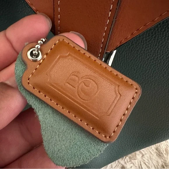 Maison de Beauté Marseille Cholet bag - Picture 3 of 5